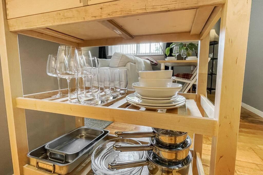 Lofty Apartment In Плимът Екстериор снимка